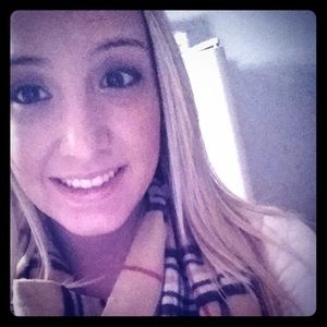 Meet your Posher, Allison